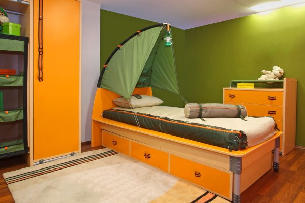 Childs bedroom